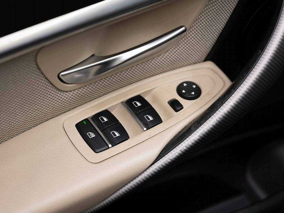 BMW 3 серии б/у, 2018, Автоматическая. Фото: #17