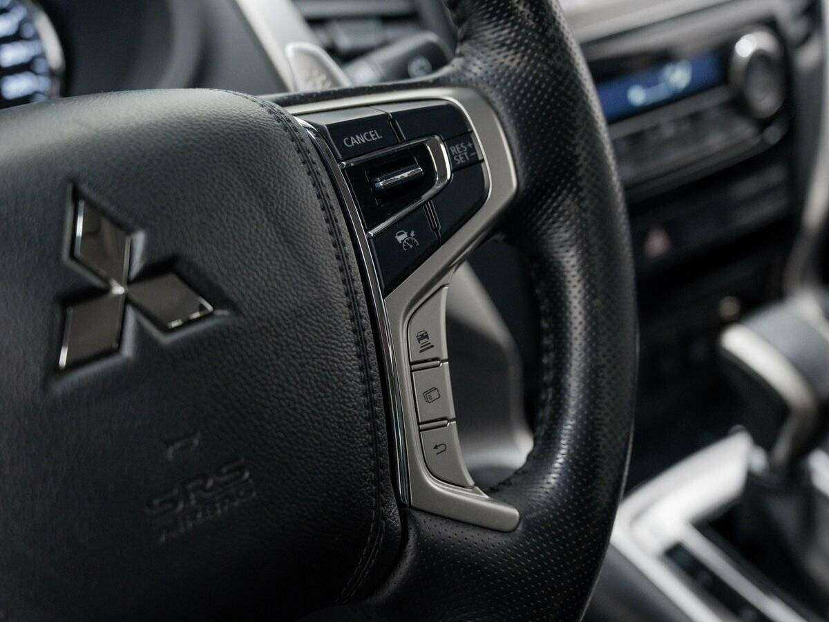 Mitsubishi Pajero Sport б/у, 2018, Автоматическая. Фото: #12