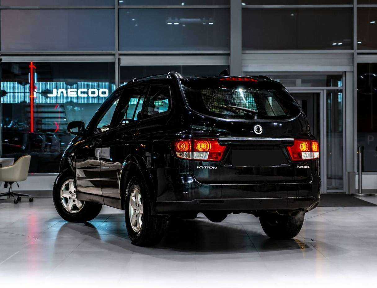 SsangYong Kyron б/у, 2013, Автоматическая. Фото: #3