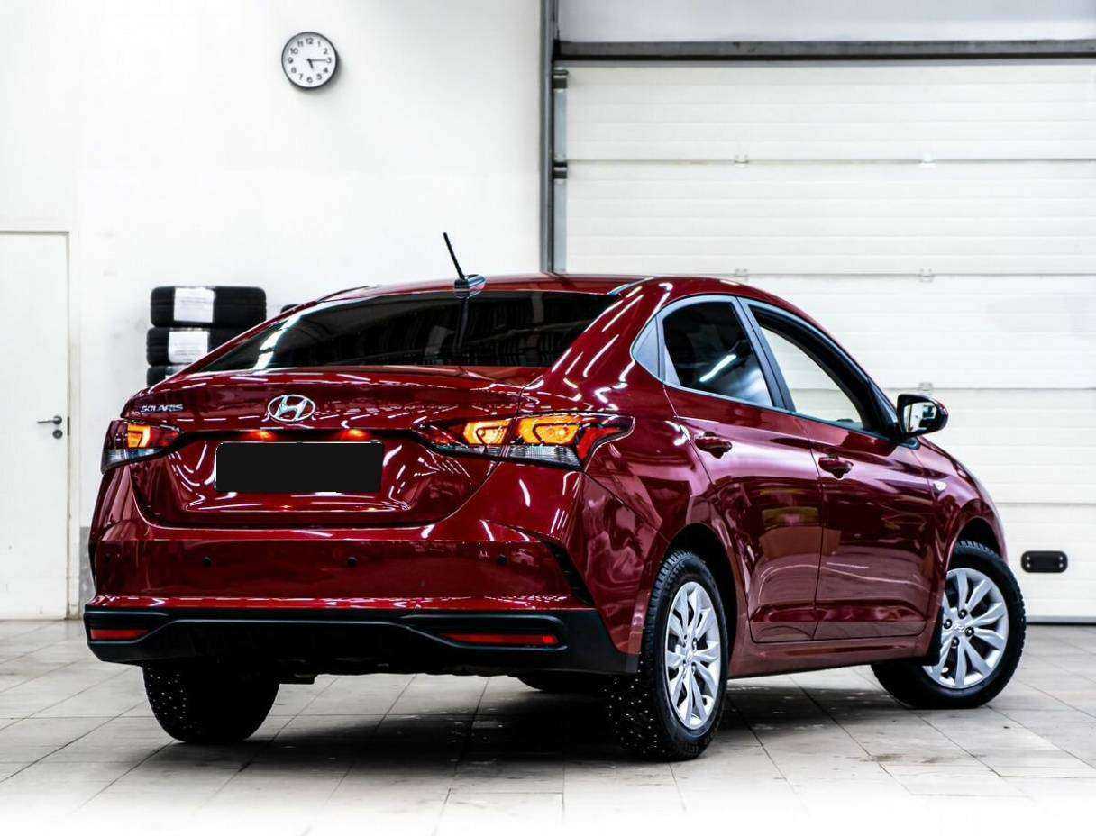 Hyundai Solaris б/у, 2021, Автоматическая. Фото: #2