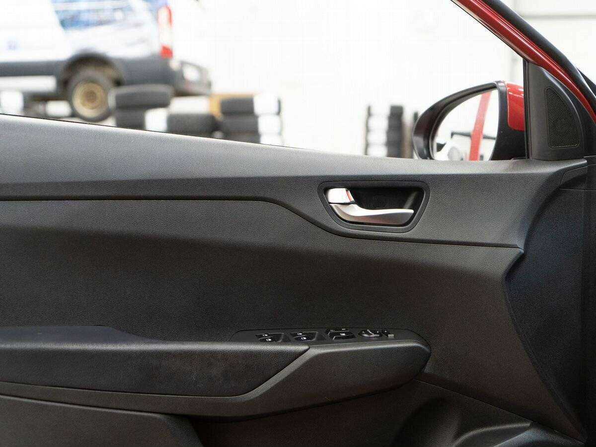 Hyundai Solaris б/у, 2021, Автоматическая. Фото: #14