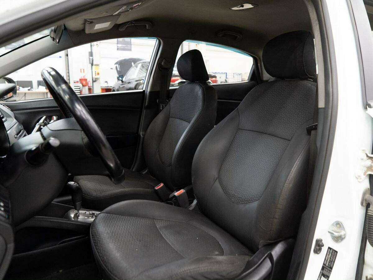 Kia Rio б/у, 2016, Автоматическая. Фото: #5