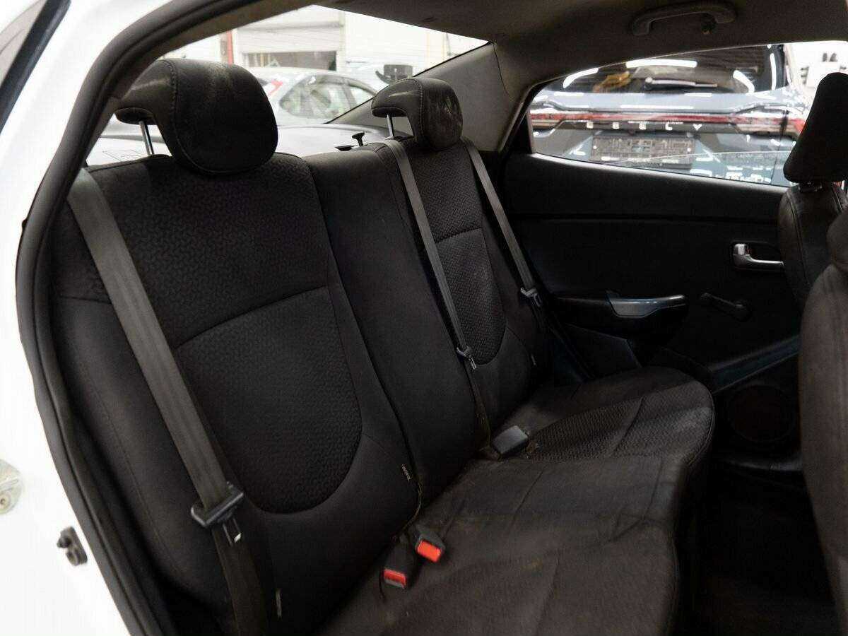 Kia Rio б/у, 2016, Автоматическая. Фото: #7