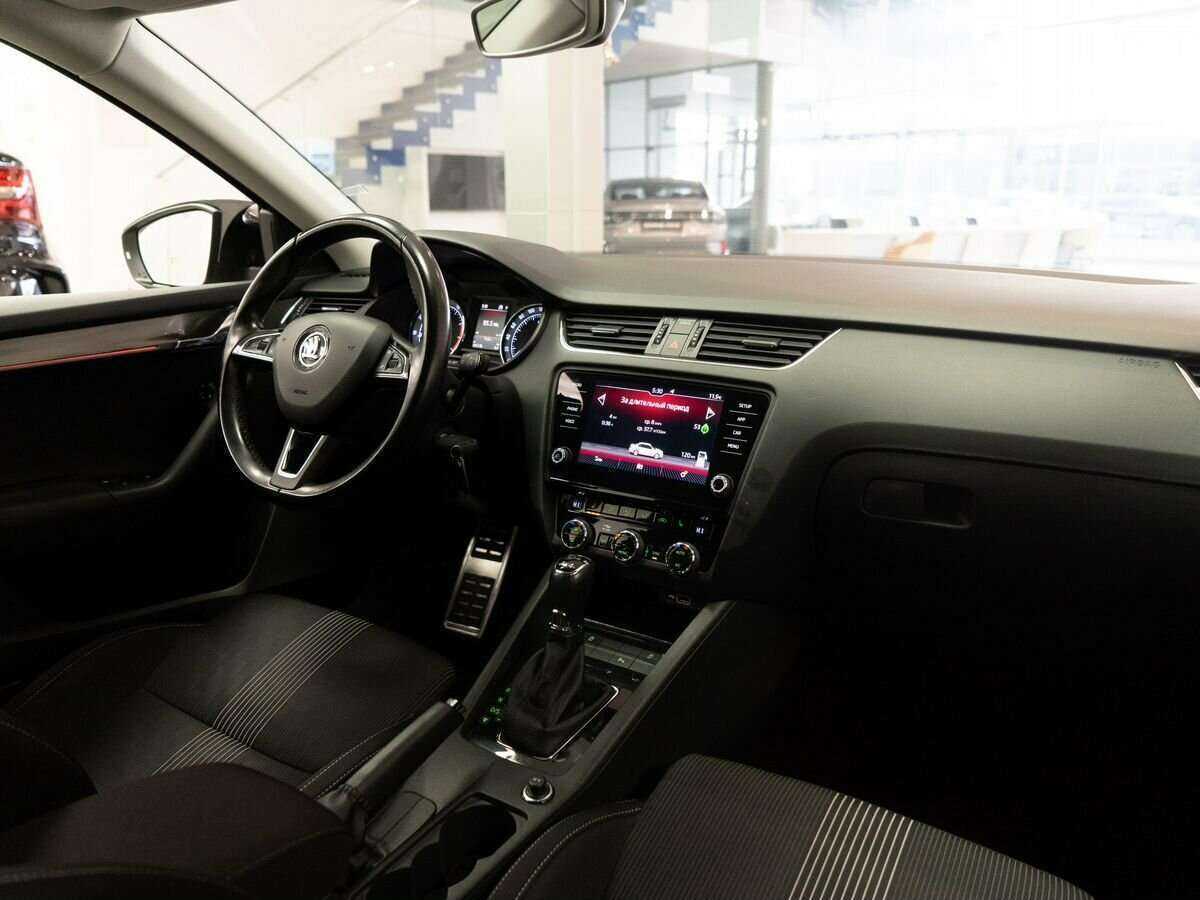 Skoda Octavia б/у, 2018, Роботизированная. Фото: #15