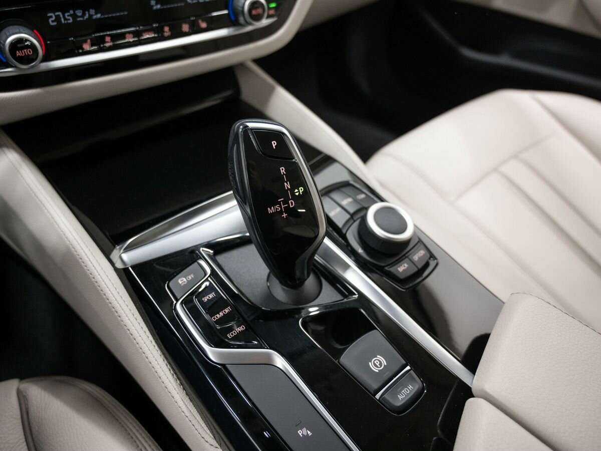 BMW 5 серии б/у, 2018, Автоматическая. Фото: #18