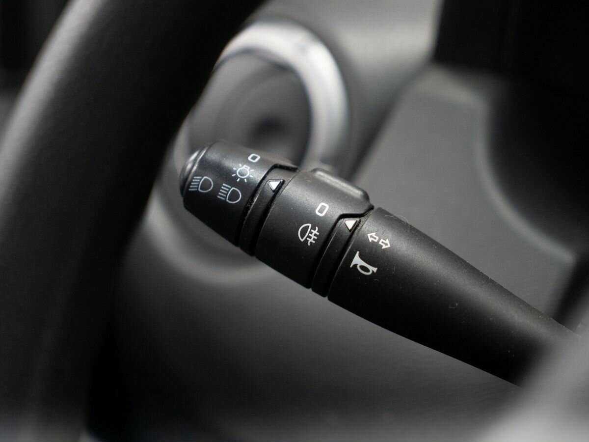 Renault Duster б/у, 2013, Механическая. Фото: #15