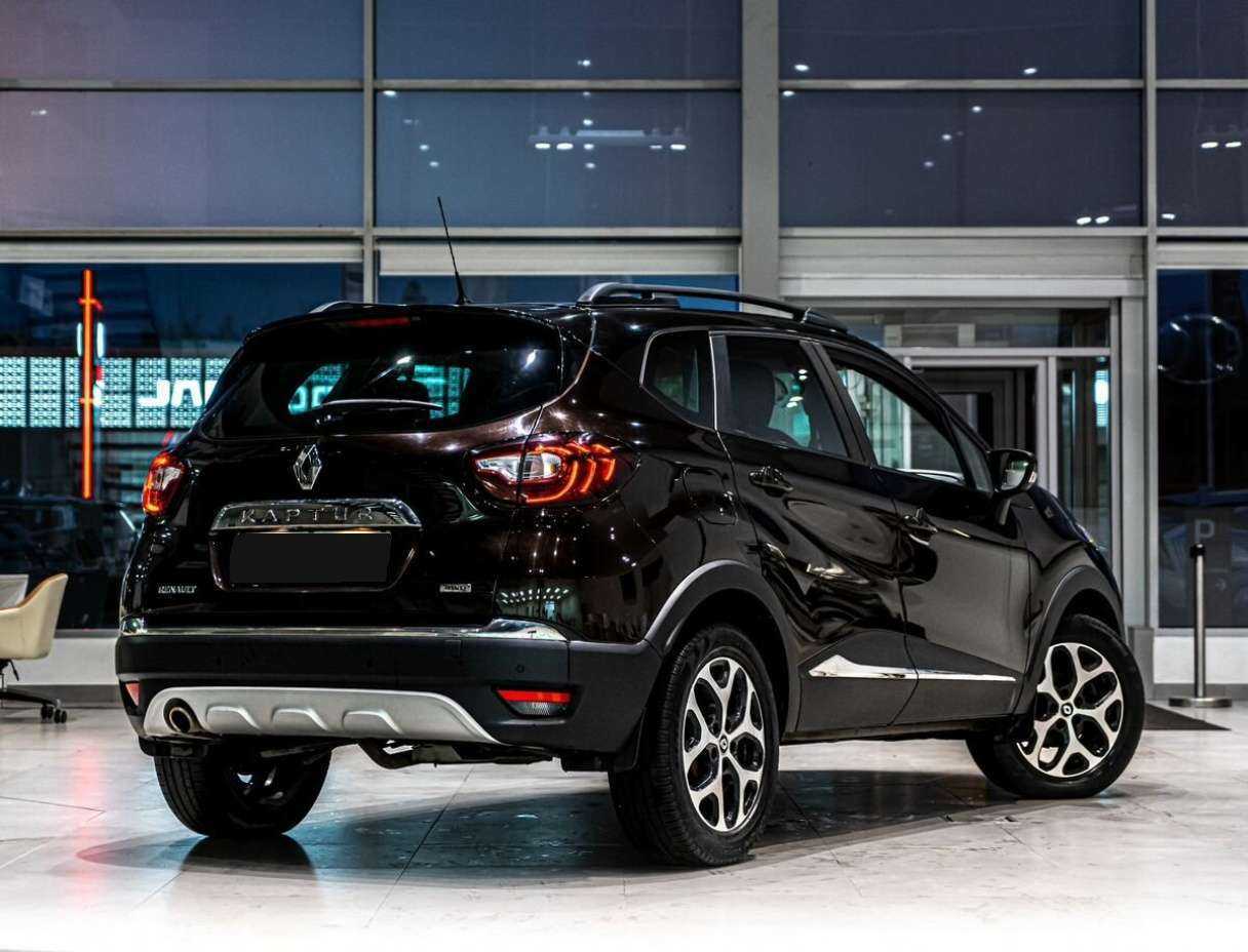 Renault Kaptur б/у, 2017, Механическая. Фото: #2