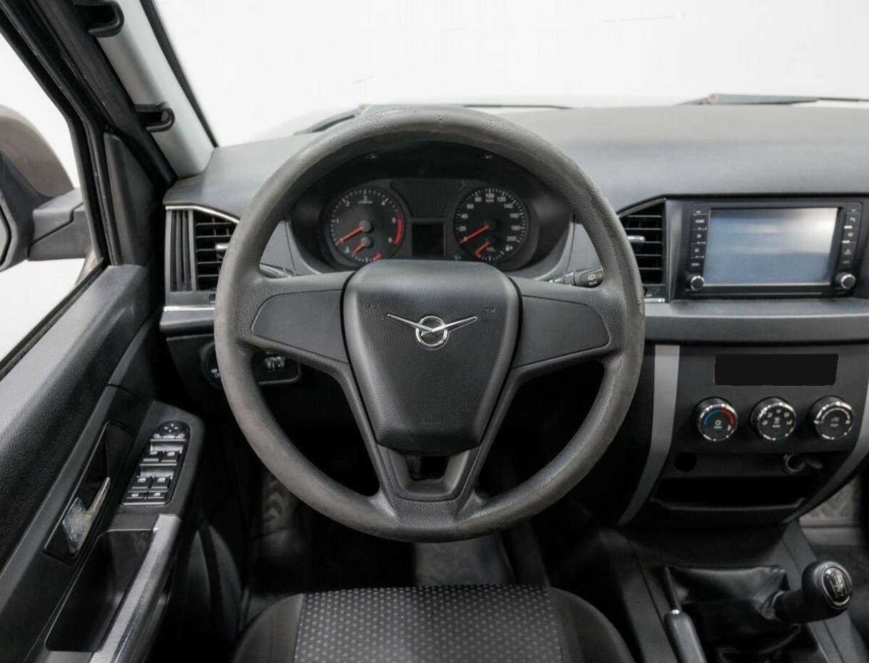 УАЗ Патриот б/у, 2017, Механическая. Фото: #11