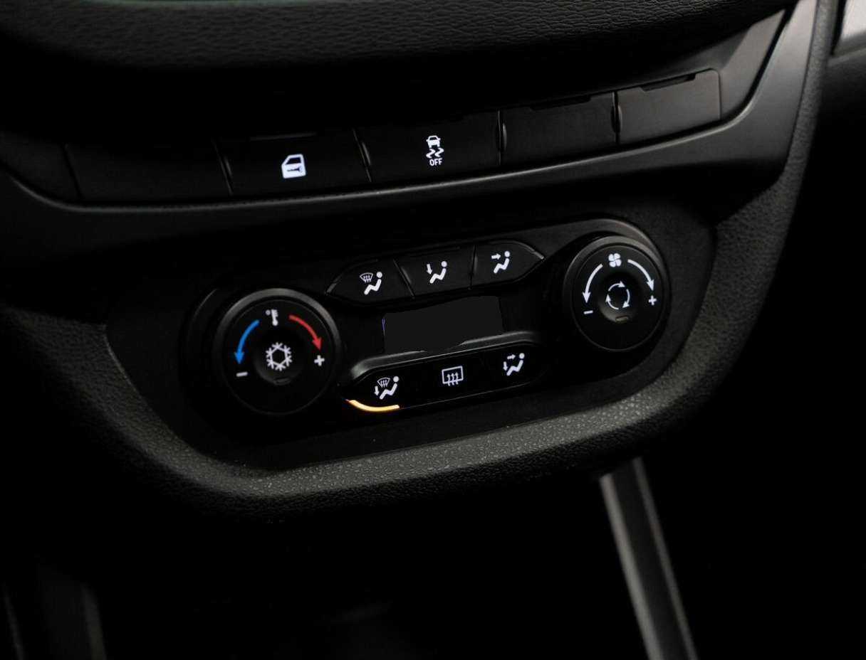 Lada (ВАЗ) Vesta б/у, 2021, Механическая. Фото: #13