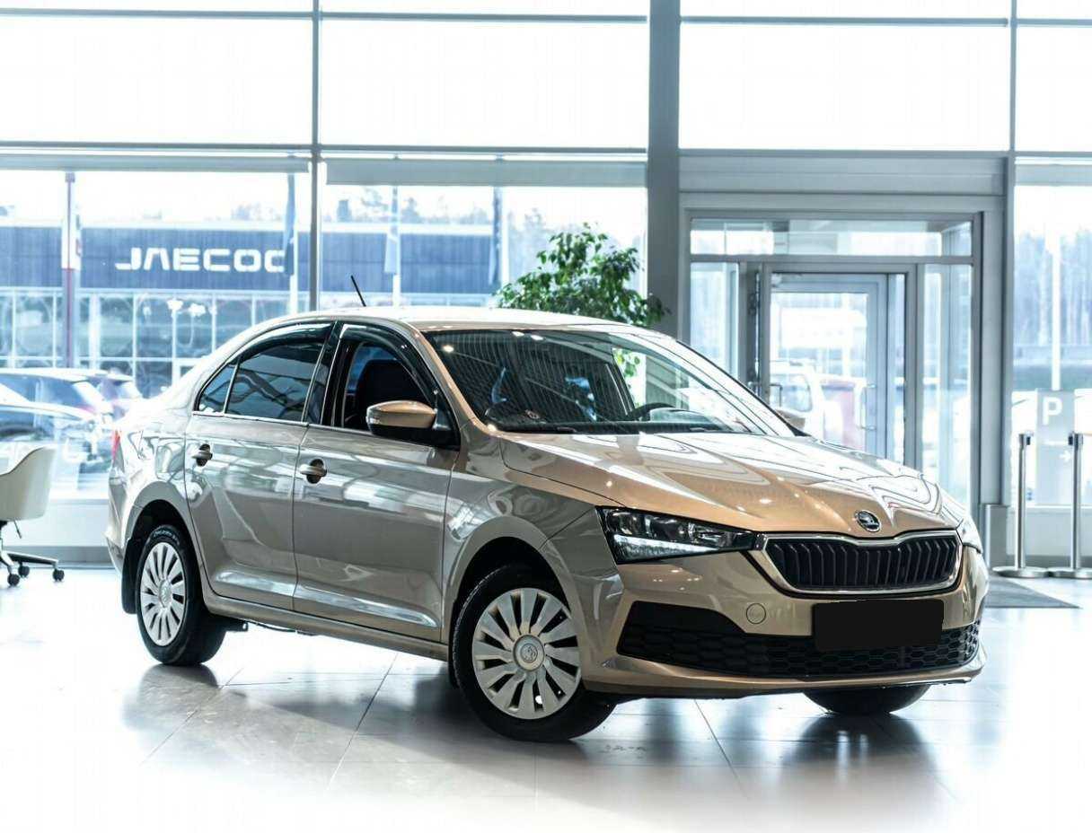Skoda Rapid б/у, 2021, Механическая. Фото: #1