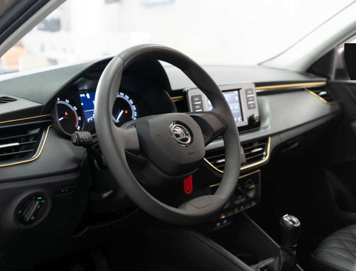 Skoda Rapid б/у, 2021, Механическая. Фото: #4