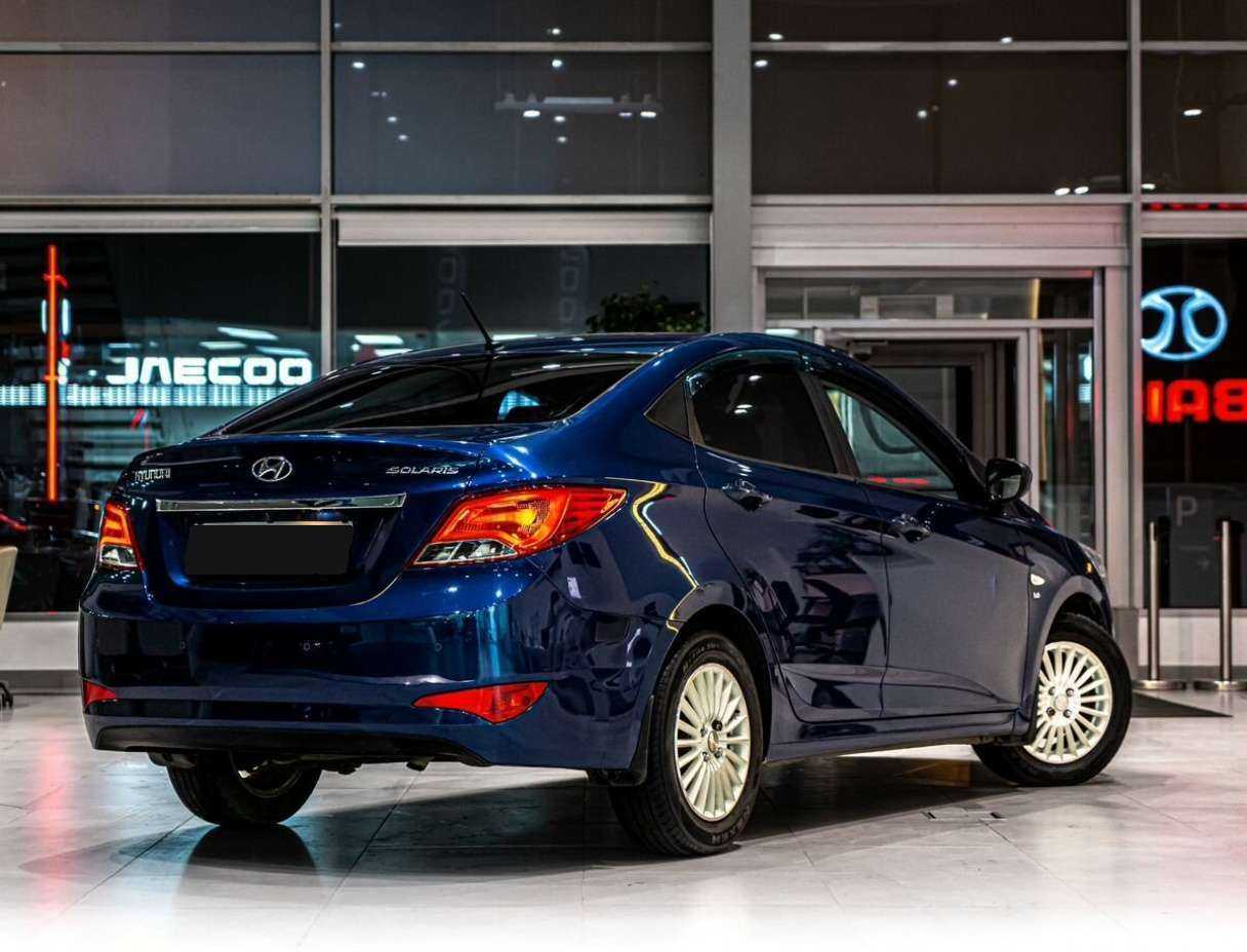 Hyundai Solaris б/у, 2015, Механическая. Фото: #2