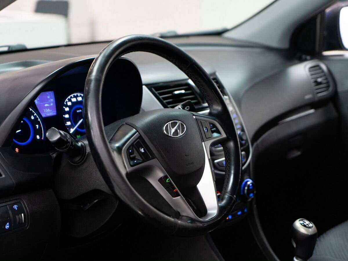 Hyundai Solaris б/у, 2015, Механическая. Фото: #4