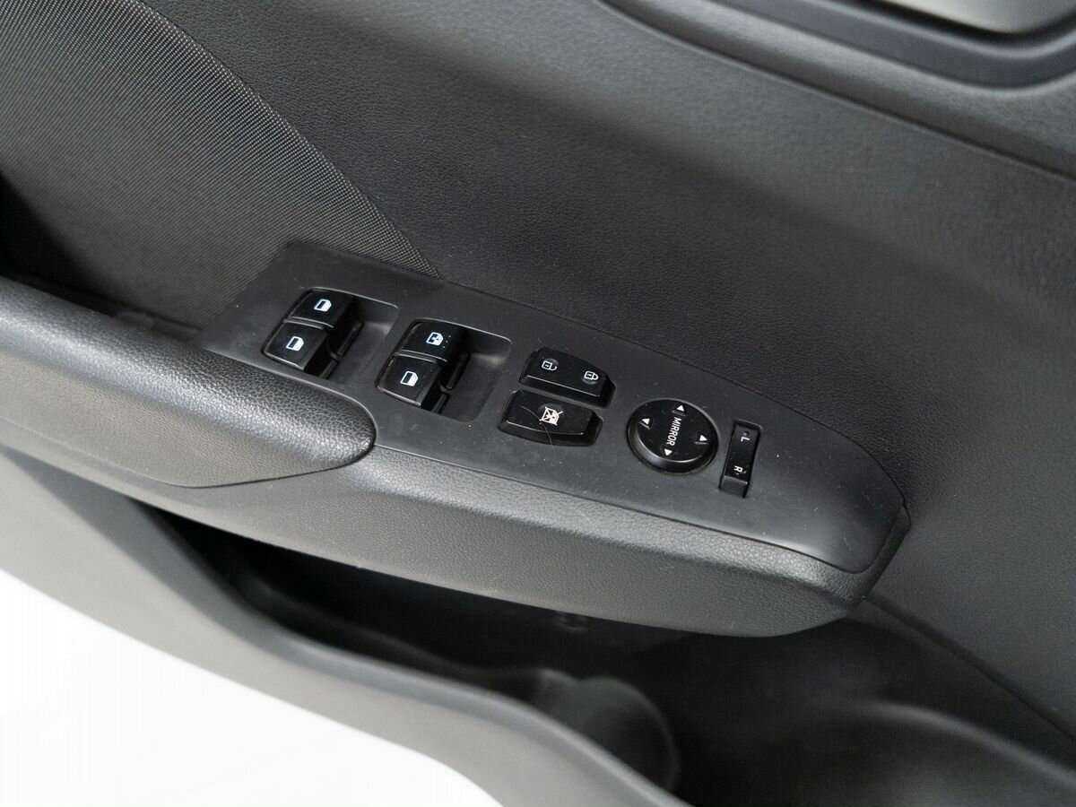 Hyundai Solaris б/у, 2019, Механическая. Фото: #11