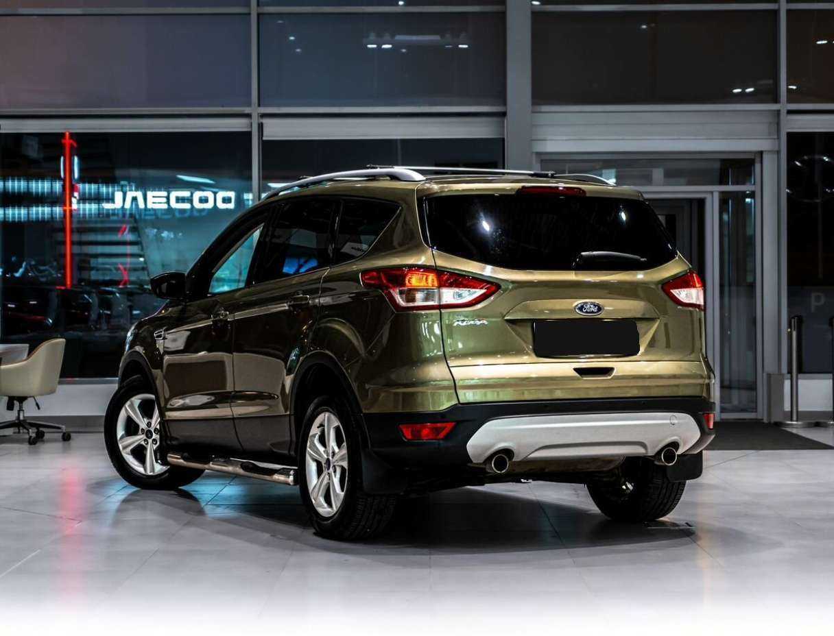 Ford Kuga б/у, 2014, Автоматическая. Фото: #3