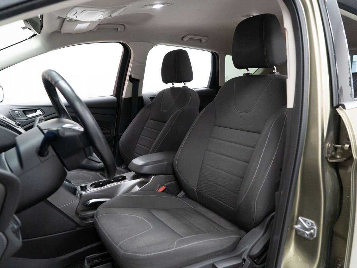 Ford Kuga б/у, 2014, Автоматическая. Фото: #5