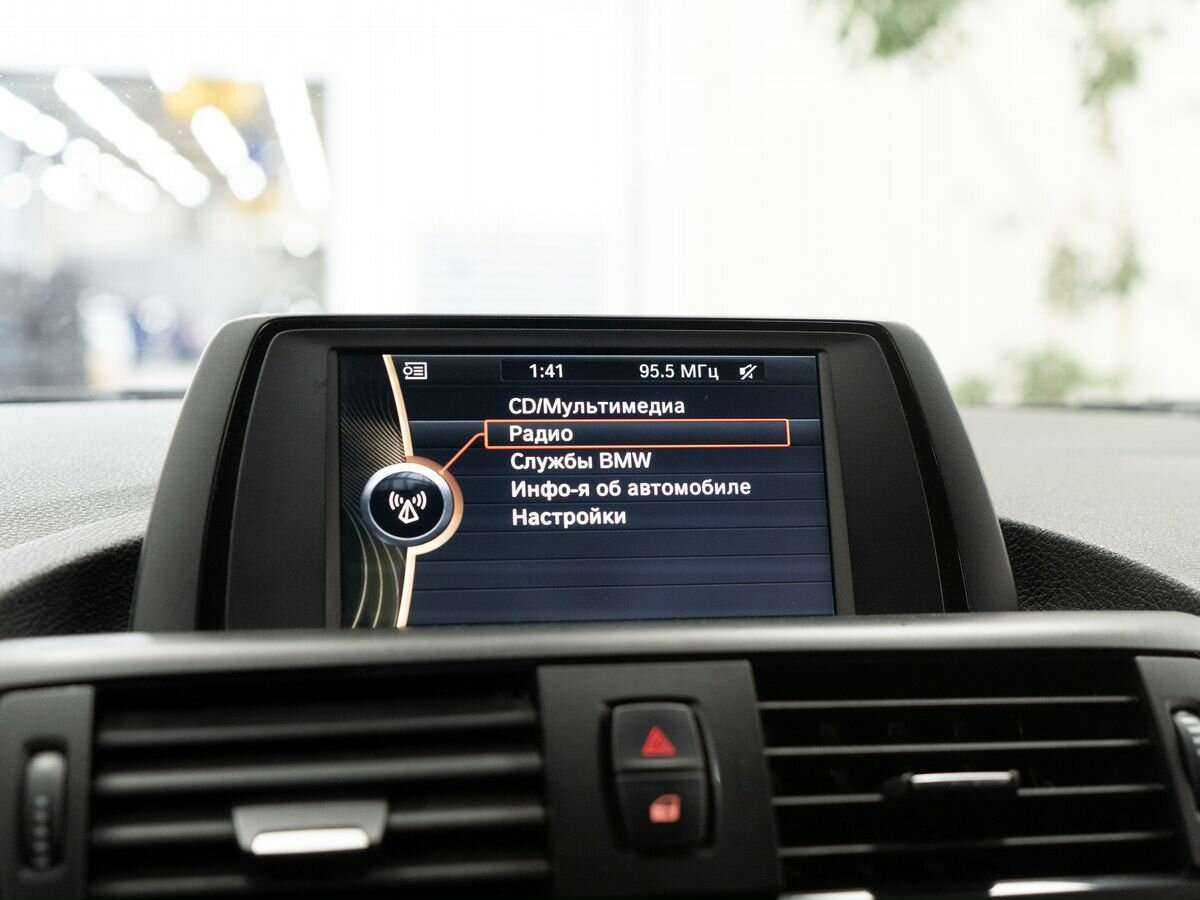 BMW 1 серии б/у, 2012, Автоматическая. Фото: #11