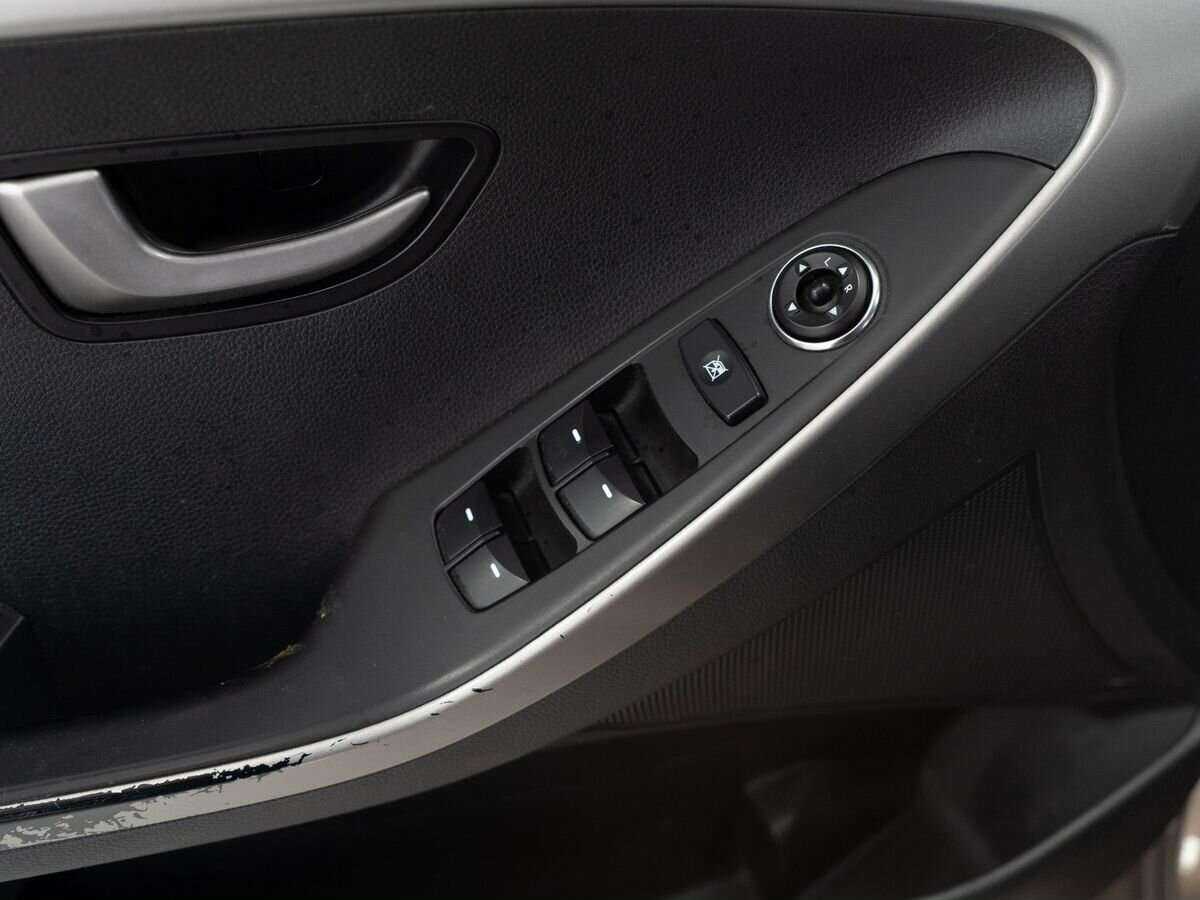 Hyundai i30 б/у, 2013, Механическая. Фото: #13