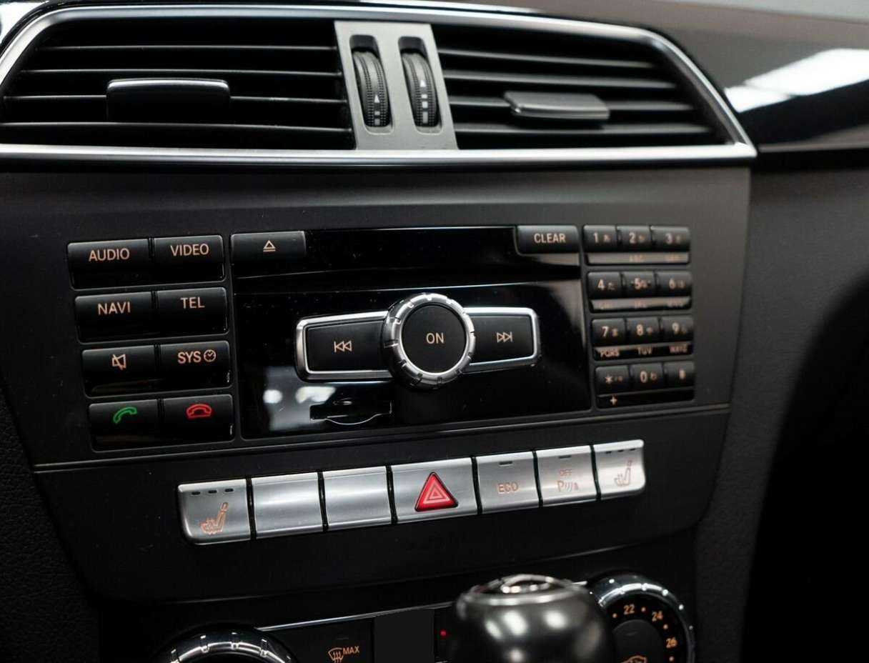 Mercedes-Benz C-Класс б/у, 2012, Автоматическая. Фото: #11