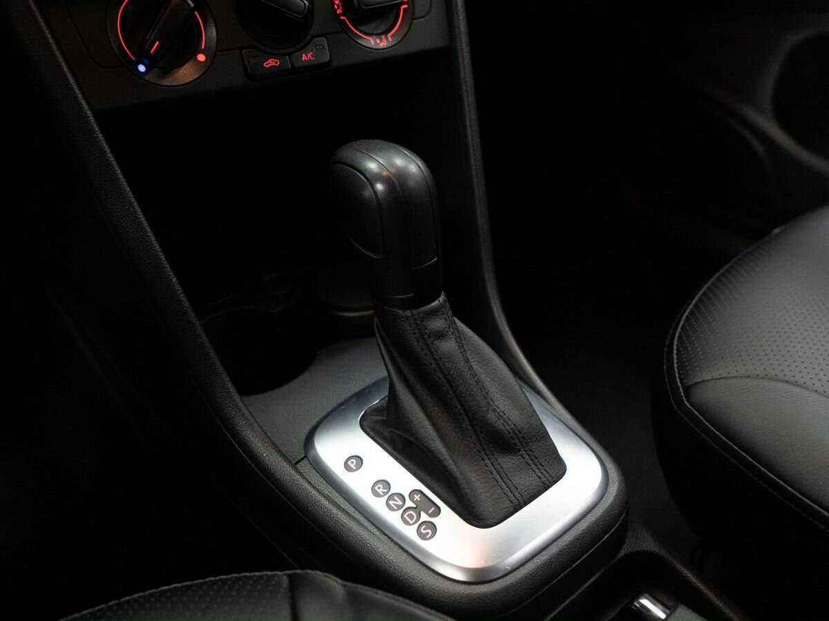 Volkswagen Polo б/у, 2017, Автоматическая. Фото: #11