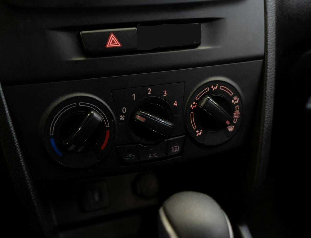 Suzuki Vitara б/у, 2015, Автоматическая. Фото: #11