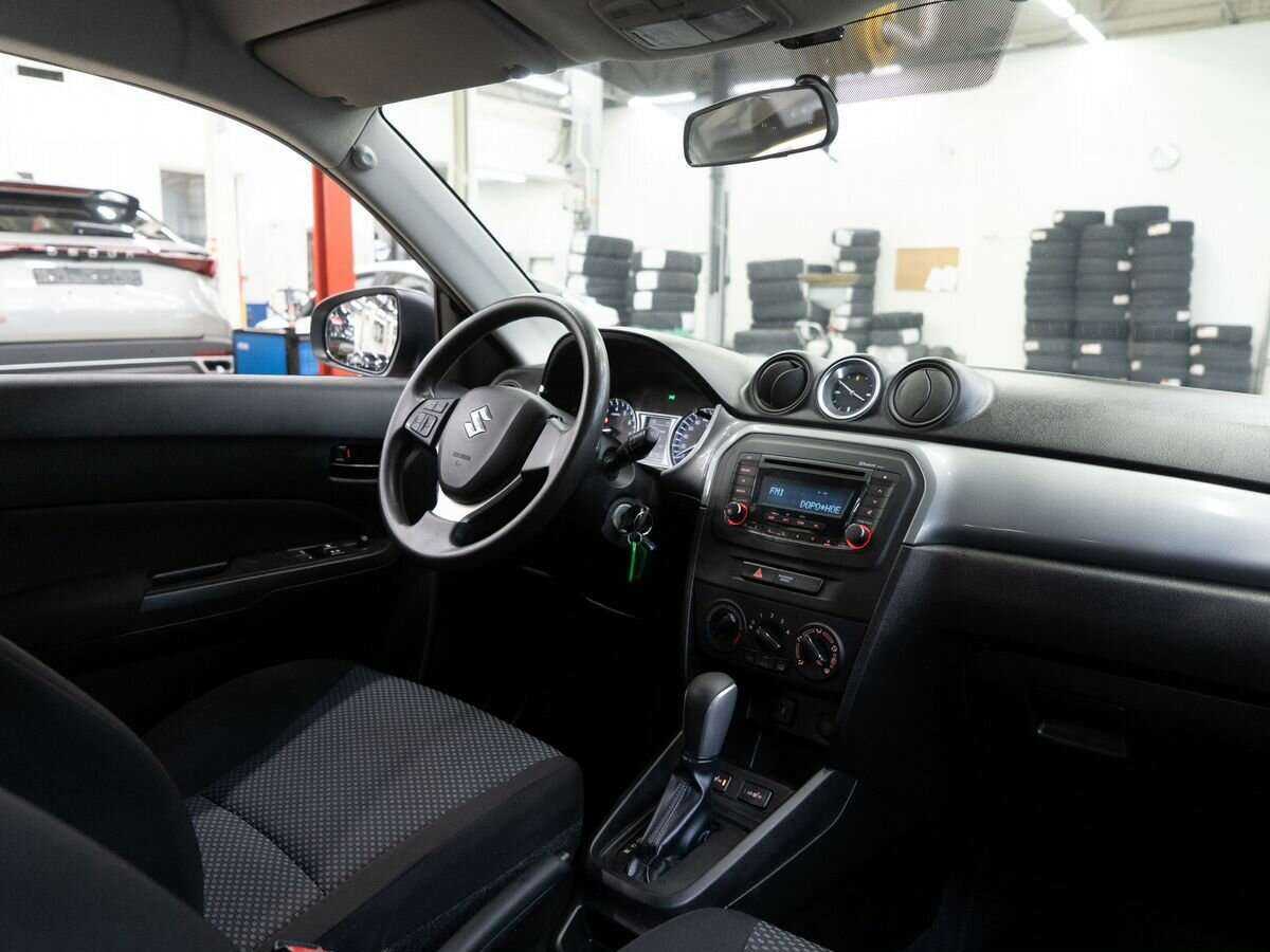 Suzuki Vitara б/у, 2015, Автоматическая. Фото: #14