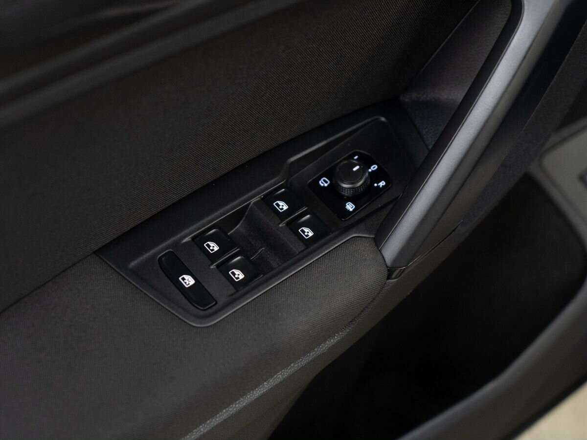 Volkswagen Tiguan б/у, 2019, Роботизированная. Фото: #13