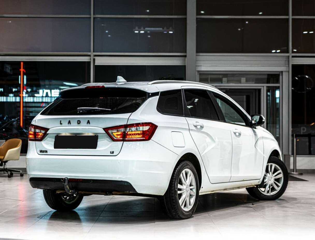Lada (ВАЗ) Vesta б/у, 2019, Механическая. Фото: #2