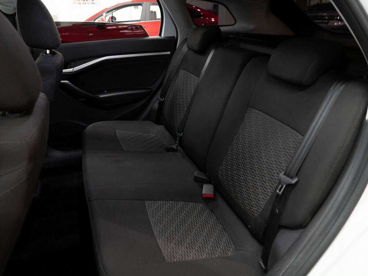 Lada (ВАЗ) Vesta б/у, 2019, Механическая. Фото: #6