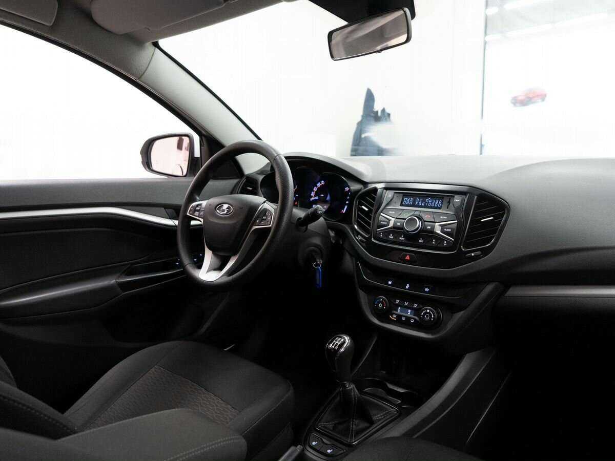 Lada (ВАЗ) Vesta б/у, 2019, Механическая. Фото: #15