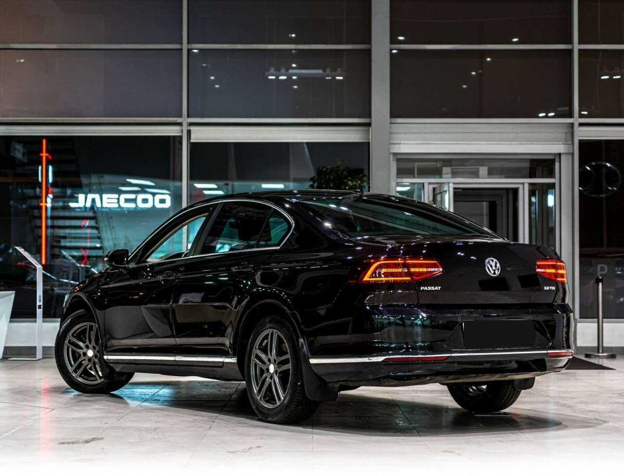 Volkswagen Passat б/у, 2017, Роботизированная. Фото: #3