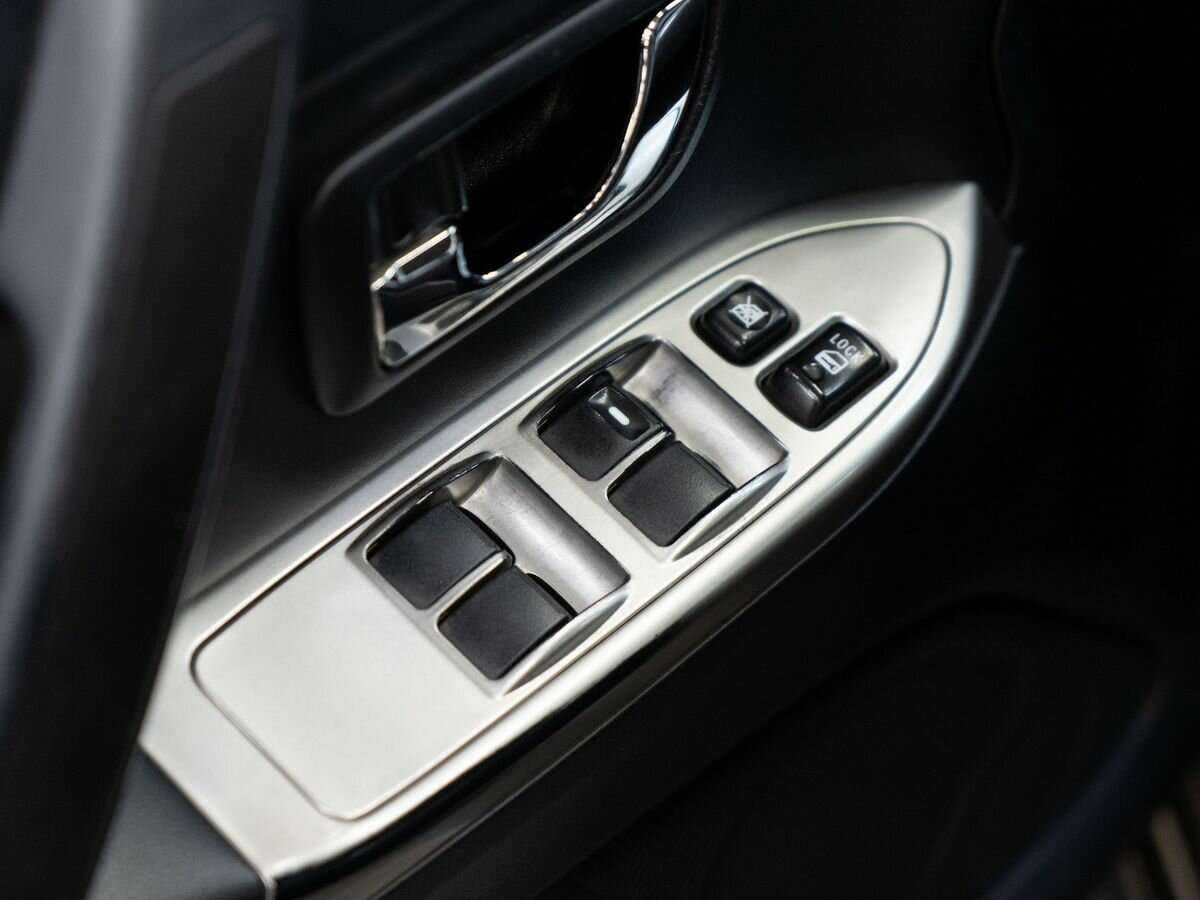 Mitsubishi Pajero б/у, 2012, Автоматическая. Фото: #14