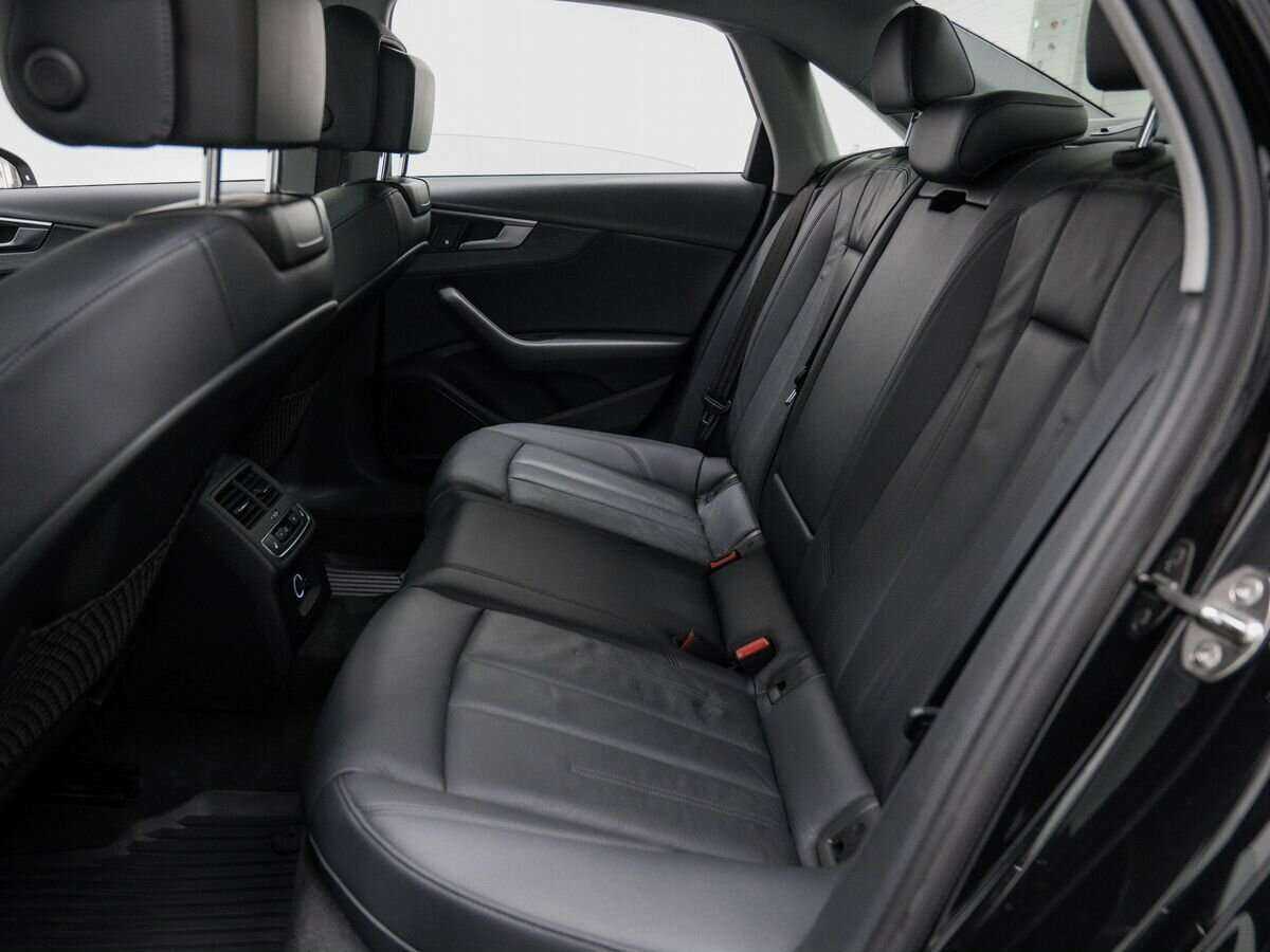 Audi A4 б/у, 2017, Роботизированная. Фото: #12