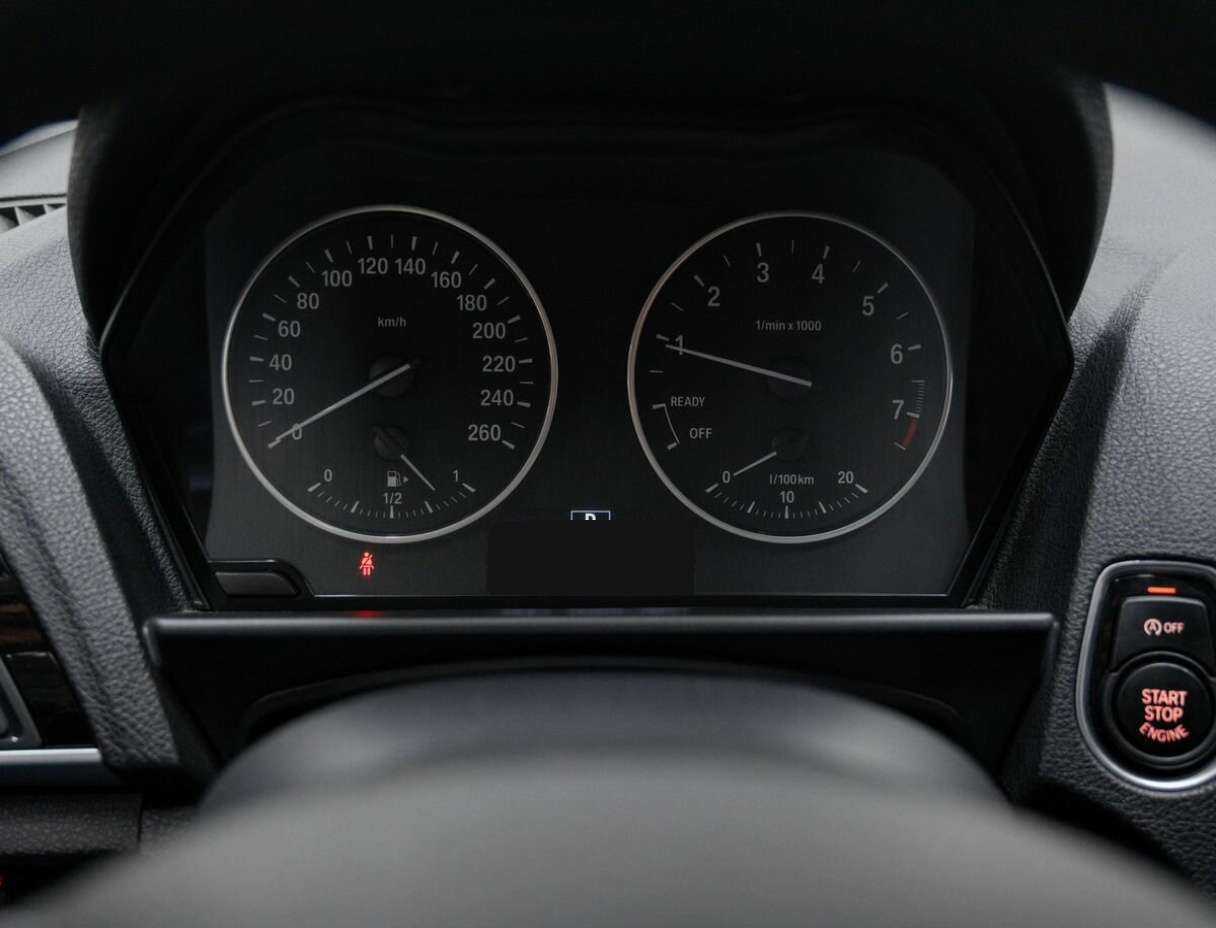 BMW 1 серии б/у, 2016, Автоматическая. Фото: #24