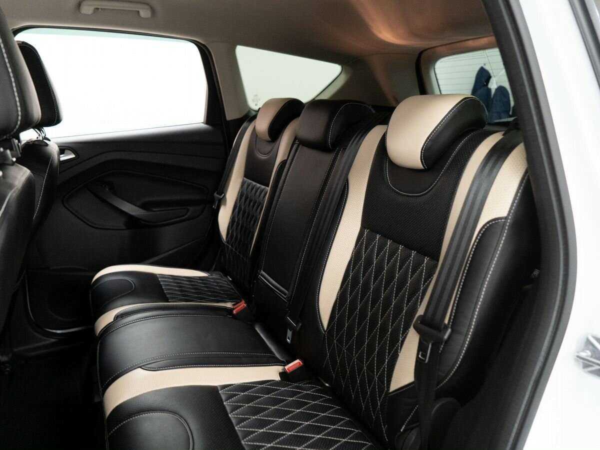 Ford Kuga б/у, 2015, Автоматическая. Фото: #6