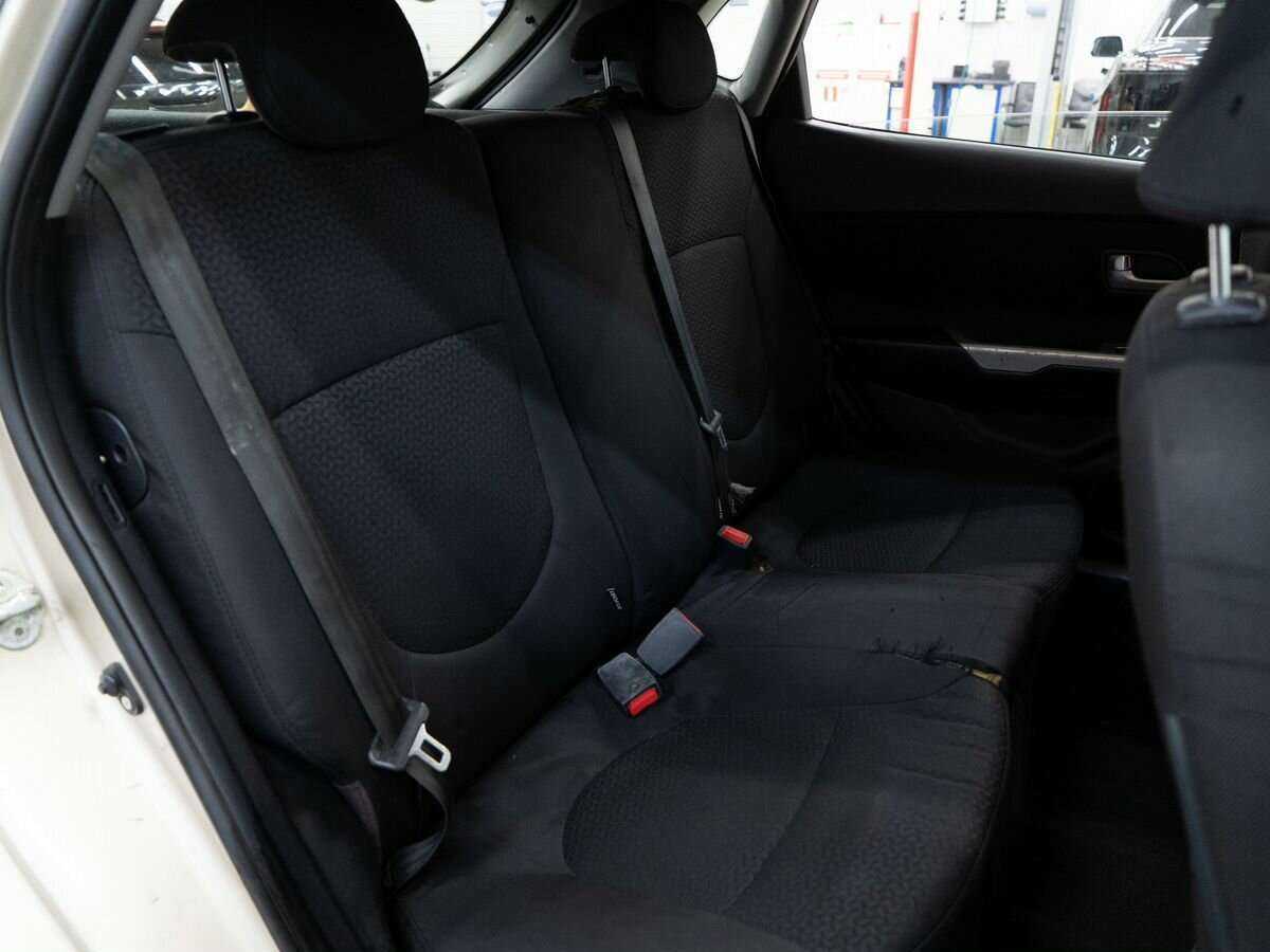 Kia Rio б/у, 2012, Автоматическая. Фото: #6