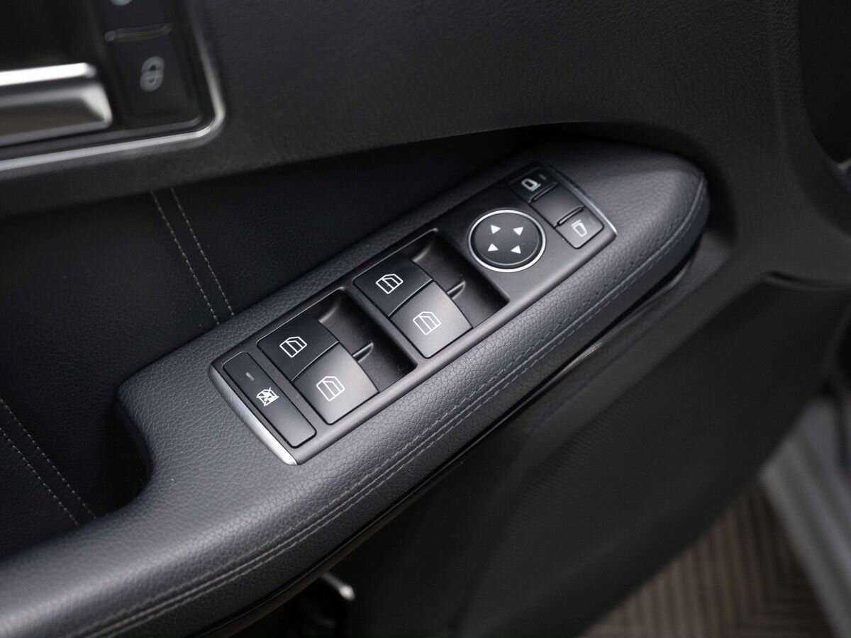 Mercedes-Benz E-Класс б/у, 2014, Автоматическая. Фото: #16