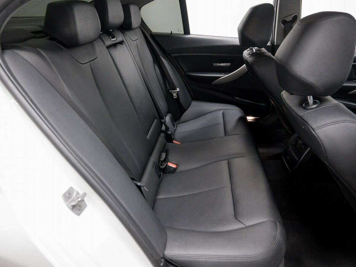 BMW 3 серии б/у, 2016, Автоматическая. Фото: #8