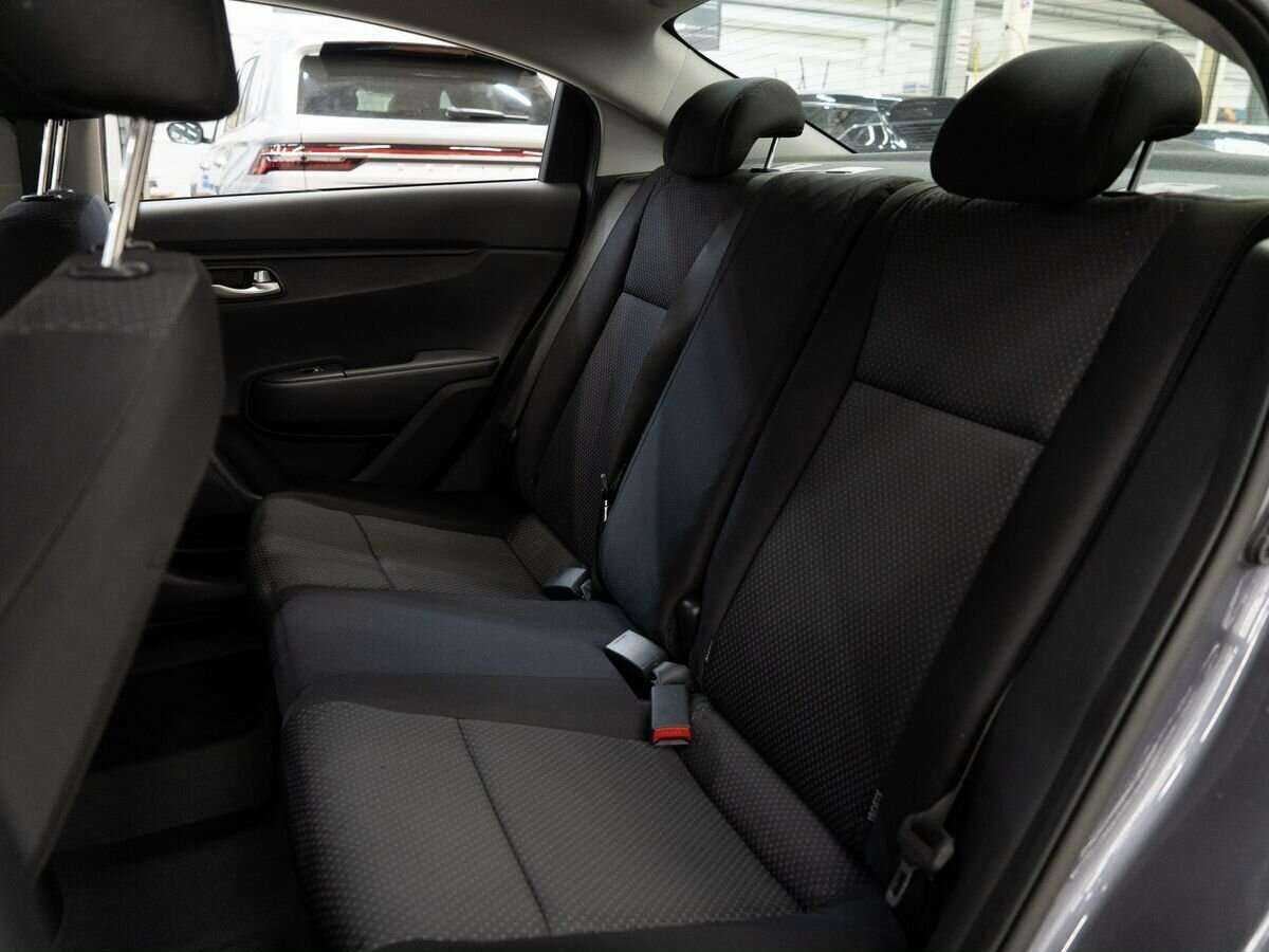 Kia Rio б/у, 2021, Автоматическая. Фото: #6