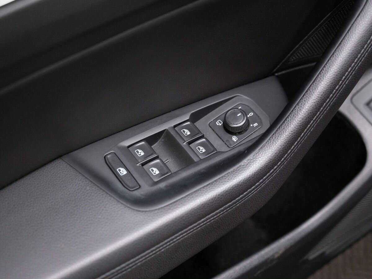 Фольксваген Пассат б/у, 2019, Роботизированная. Фото: #22