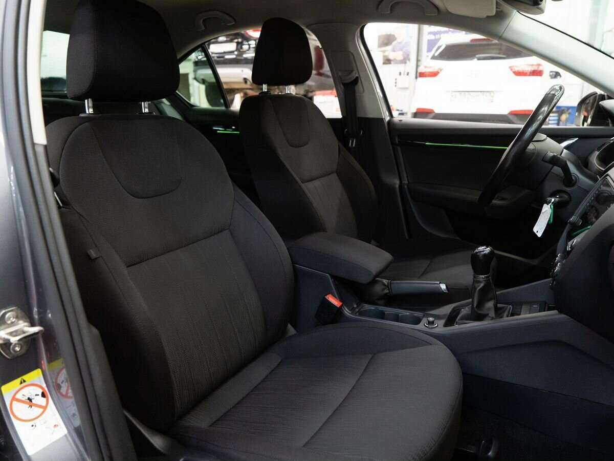 Skoda Octavia б/у, 2018, Механическая. Фото: #8