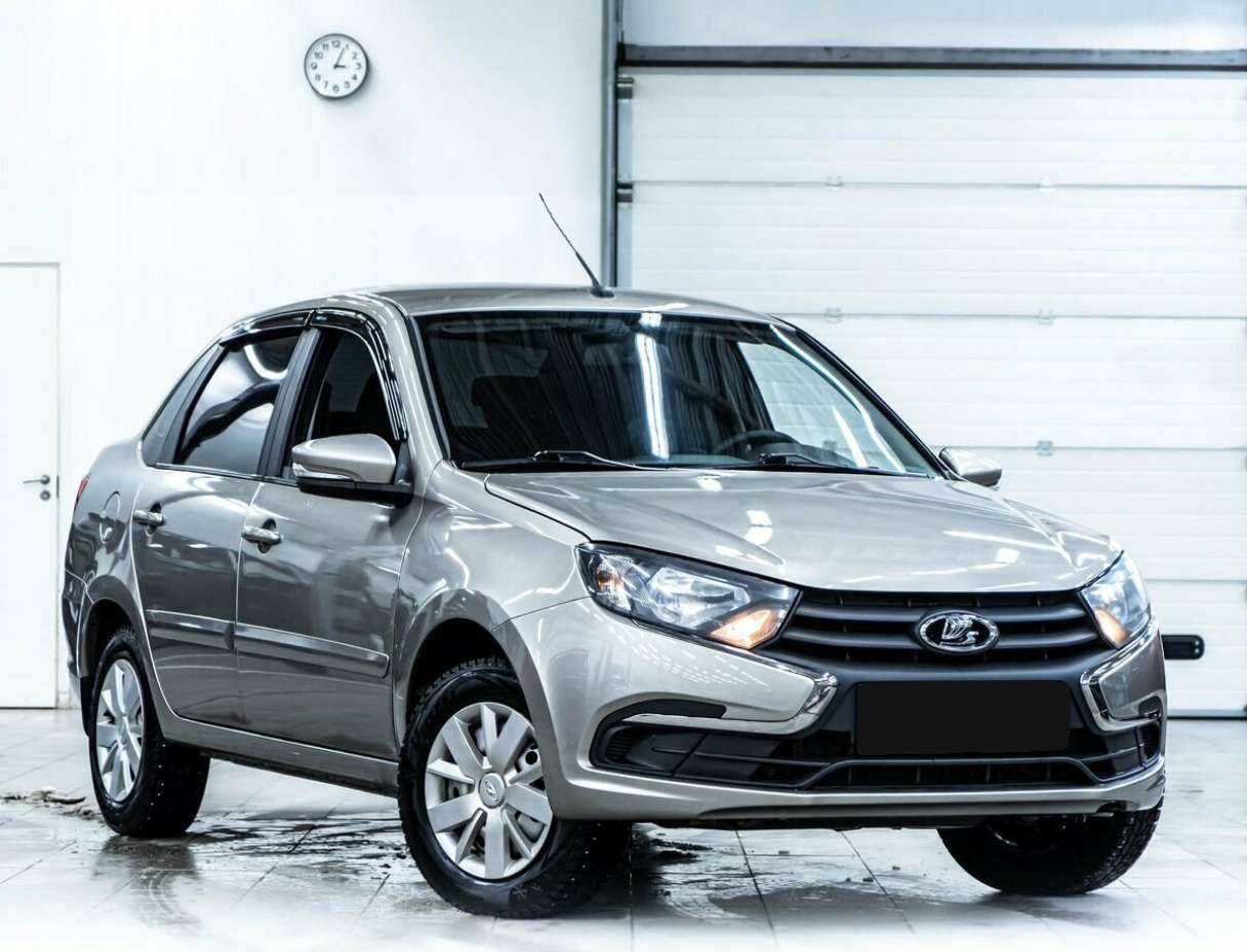 Lada (ВАЗ) Granta б/у, 2021, Механическая. Фото: #1