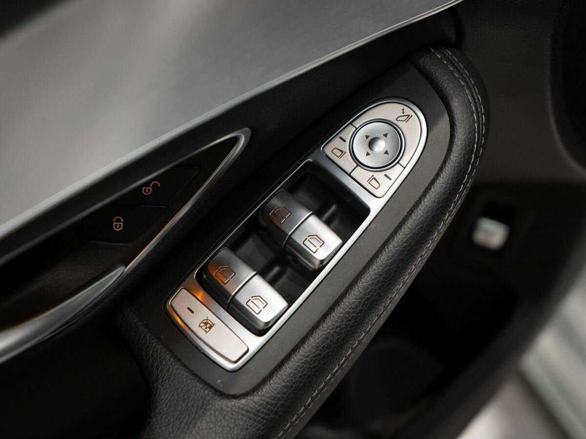 Mercedes-Benz C-Класс б/у, 2018, Автоматическая. Фото: #14