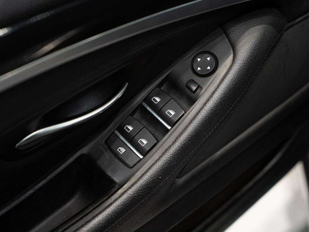 BMW 5 серии б/у, 2016, Автоматическая. Фото: #14