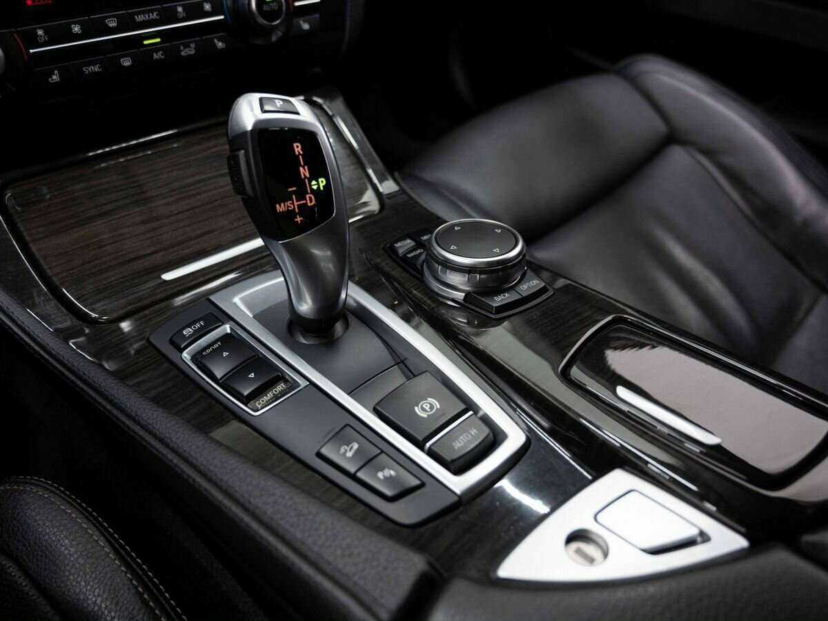 BMW 5 серии б/у, 2016, Автоматическая. Фото: #26