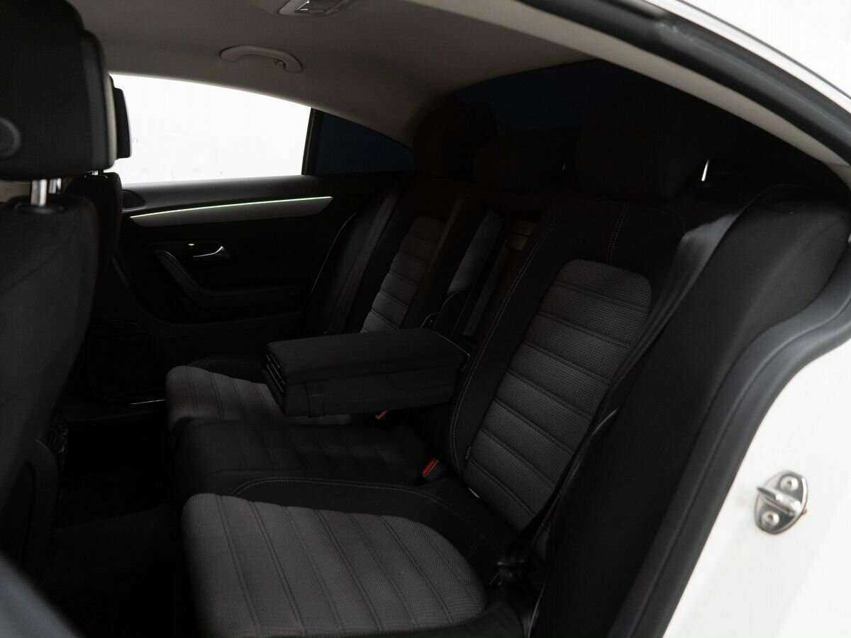 Volkswagen Passat CC б/у, 2012, Механическая. Фото: #6