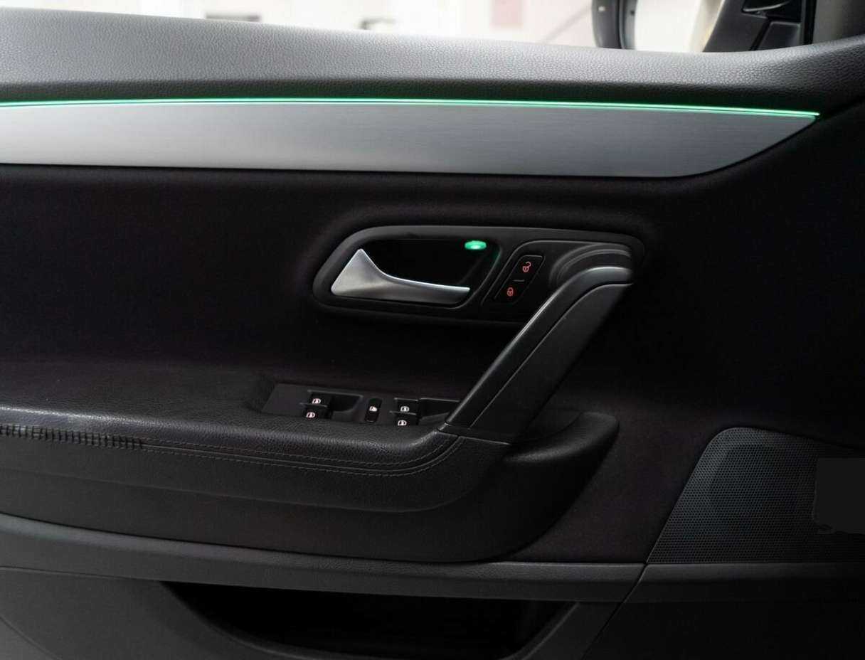 Volkswagen Passat CC б/у, 2012, Механическая. Фото: #14