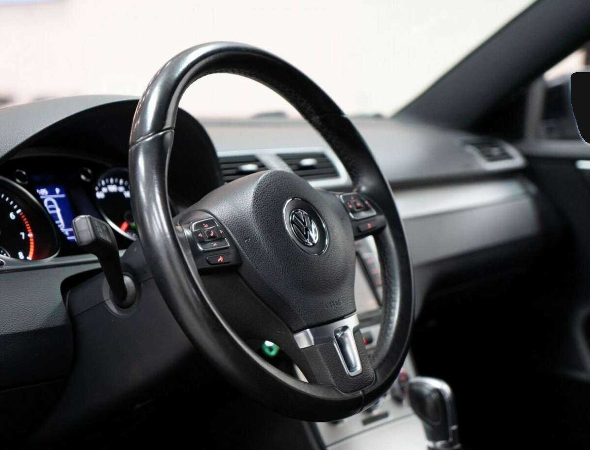 Volkswagen Passat б/у, 2013, Роботизированная. Фото: #6