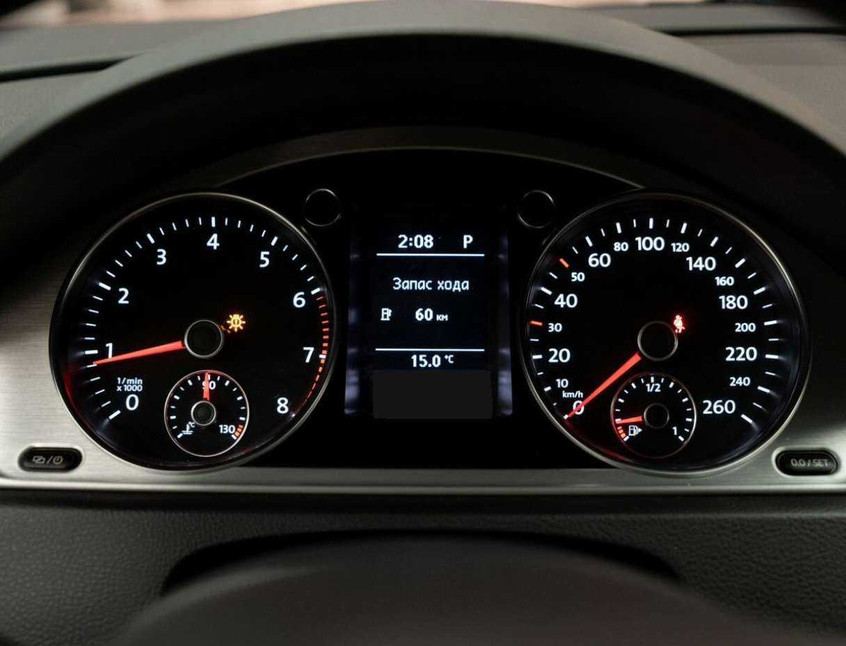 Volkswagen Passat б/у, 2013, Роботизированная. Фото: #12