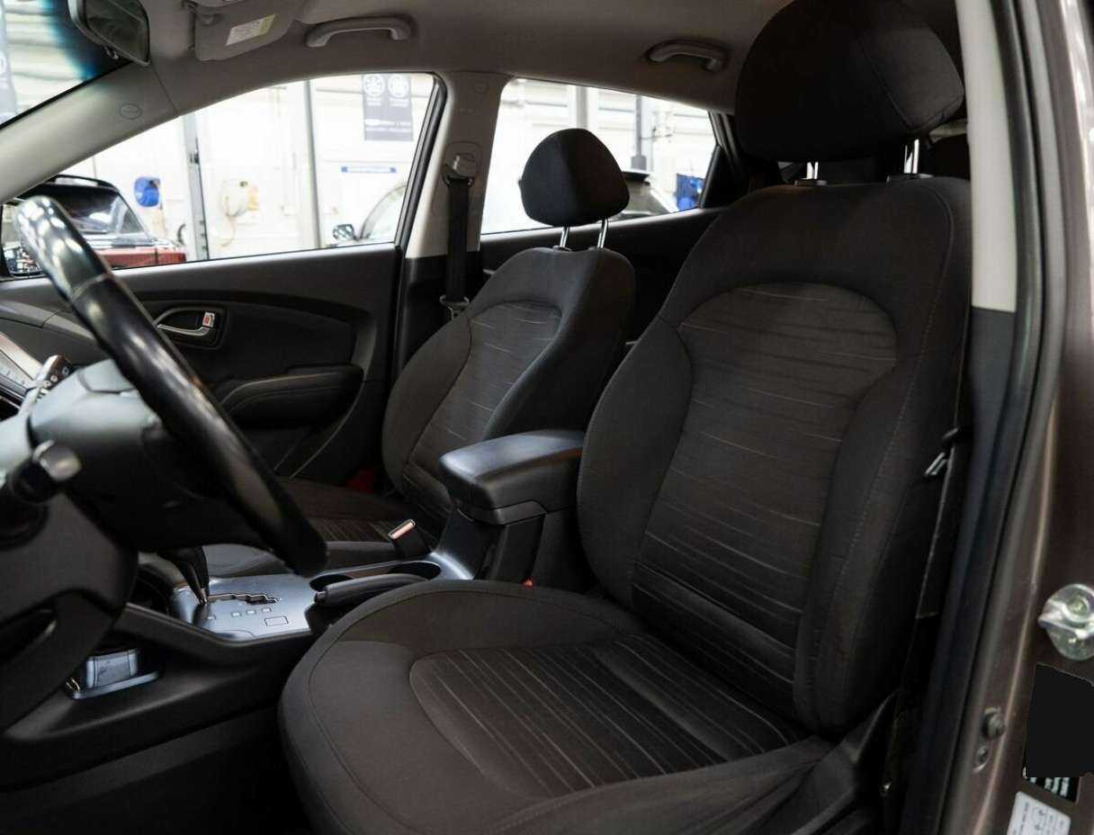 Hyundai ix35 б/у, 2014, Автоматическая. Фото: #5